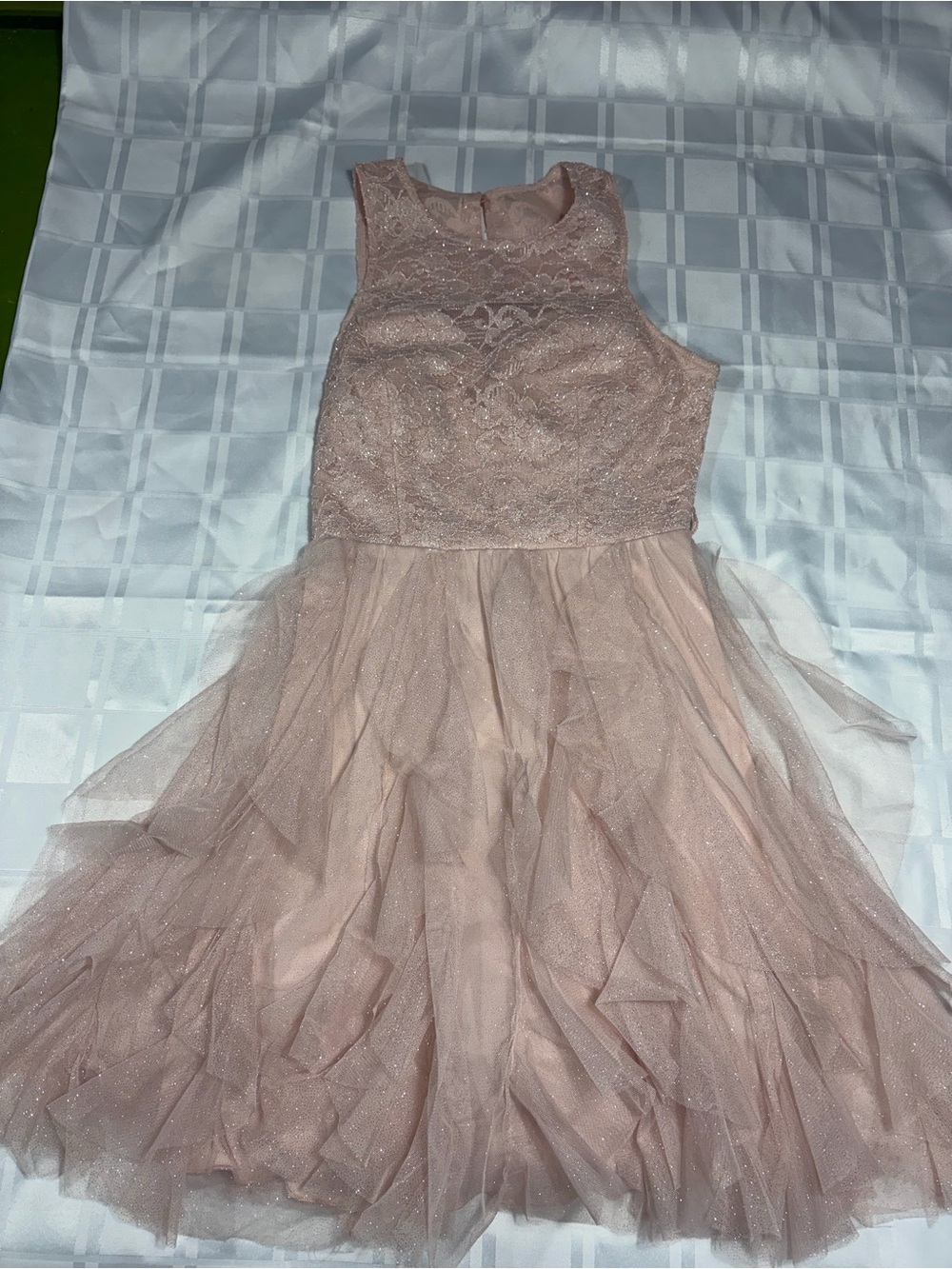 Formal Le Chateau women’s dress